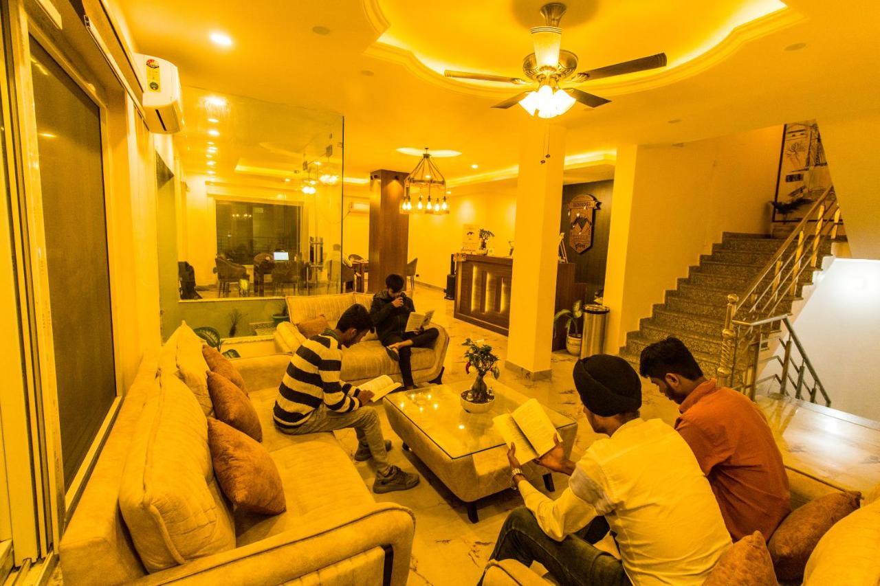 Backpacker Duniya Hostel Rishīkesh Екстериор снимка